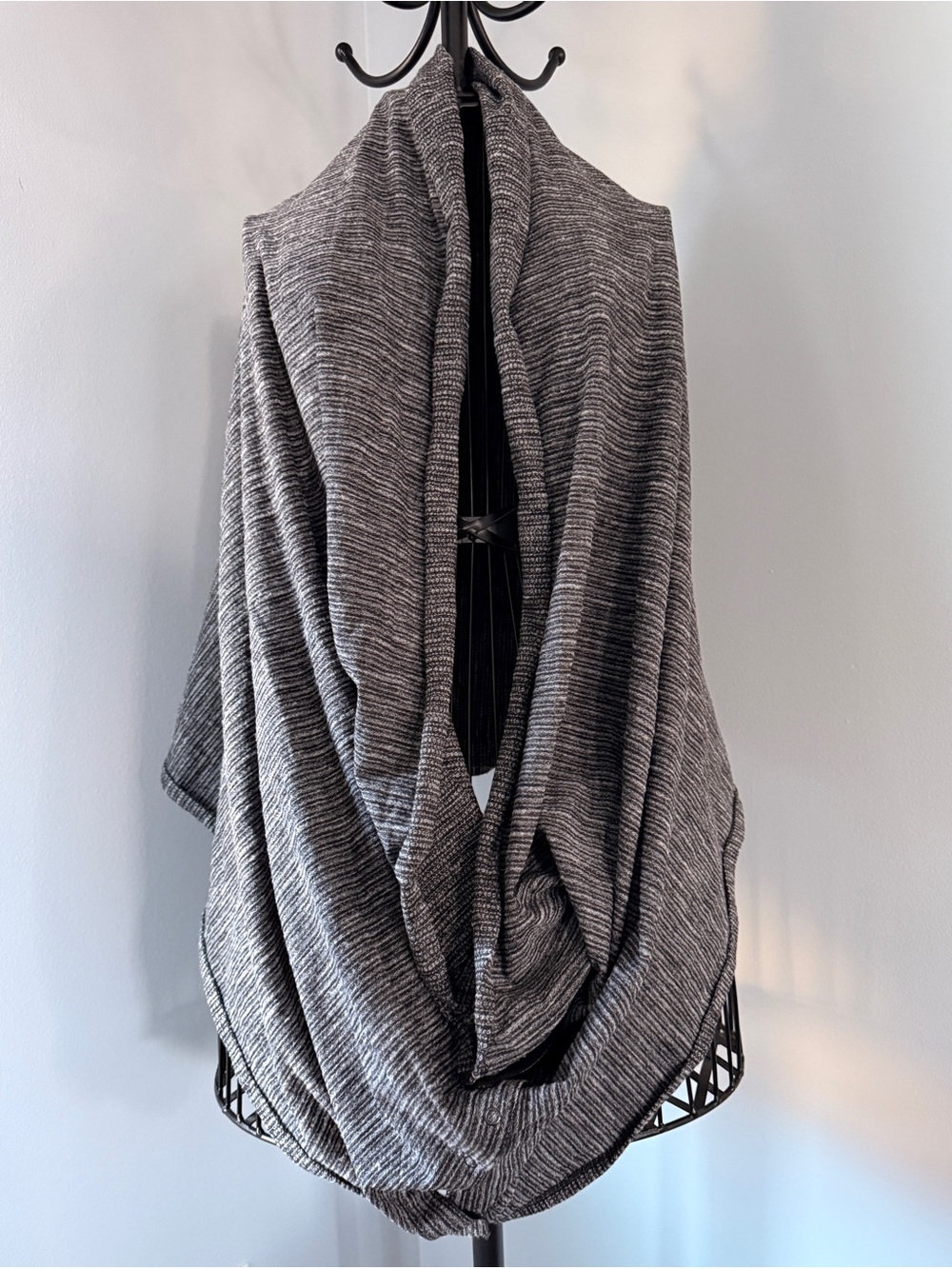 Lululemon Vinyasa scarf